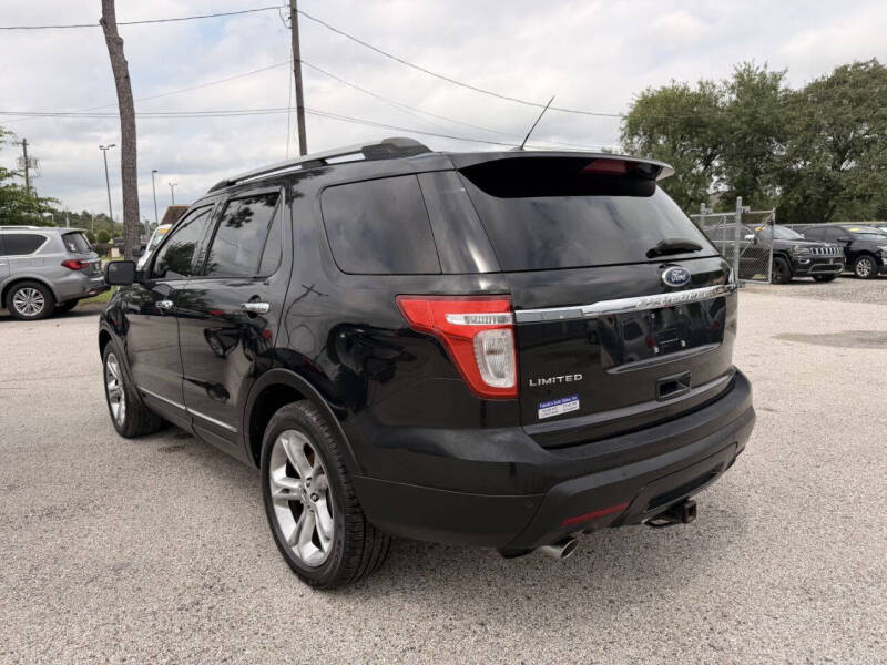 2011 Ford Explorer Limited