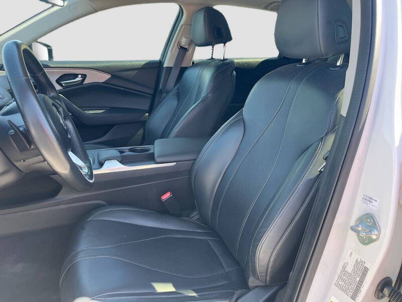 2023 Acura TLX w/Tech