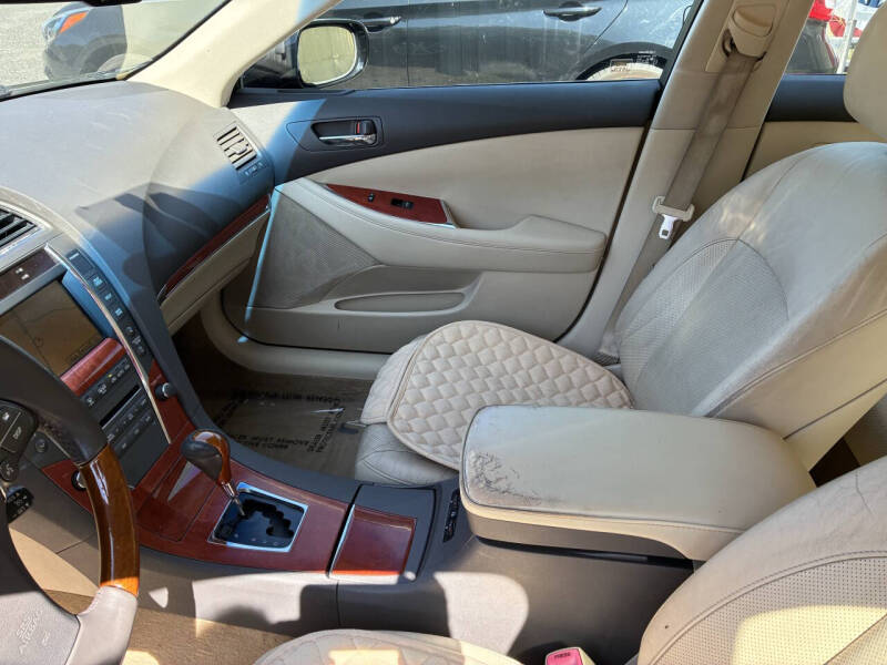 2011 Lexus ES 350