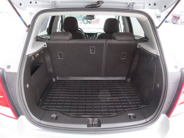 2022 Chevrolet Trax LS