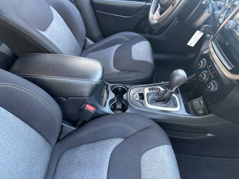 2014 Jeep Cherokee Sport