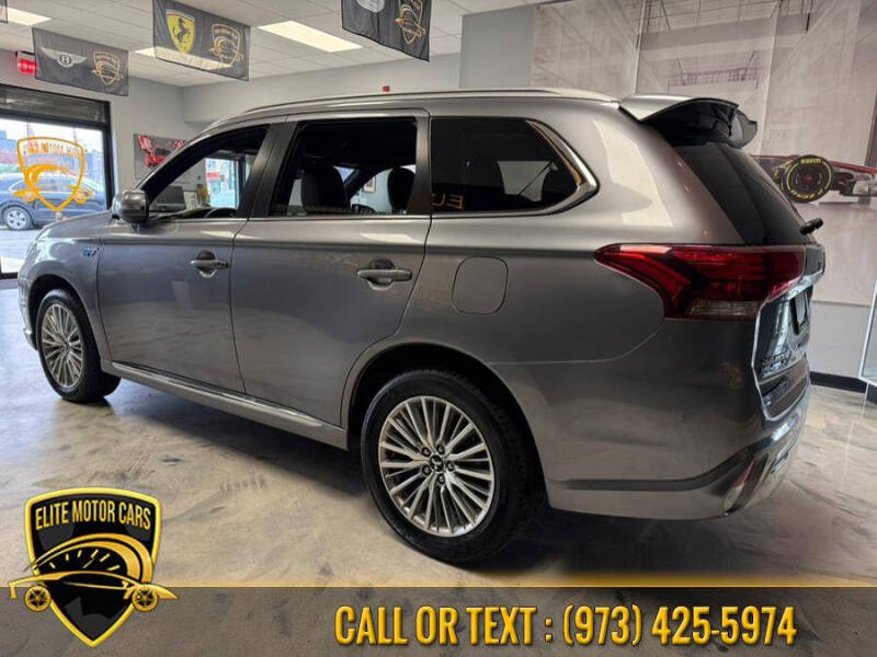 2022 Mitsubishi Outlander PHEV SEL