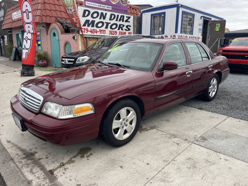 2011 Ford Crown Victoria LX's photo