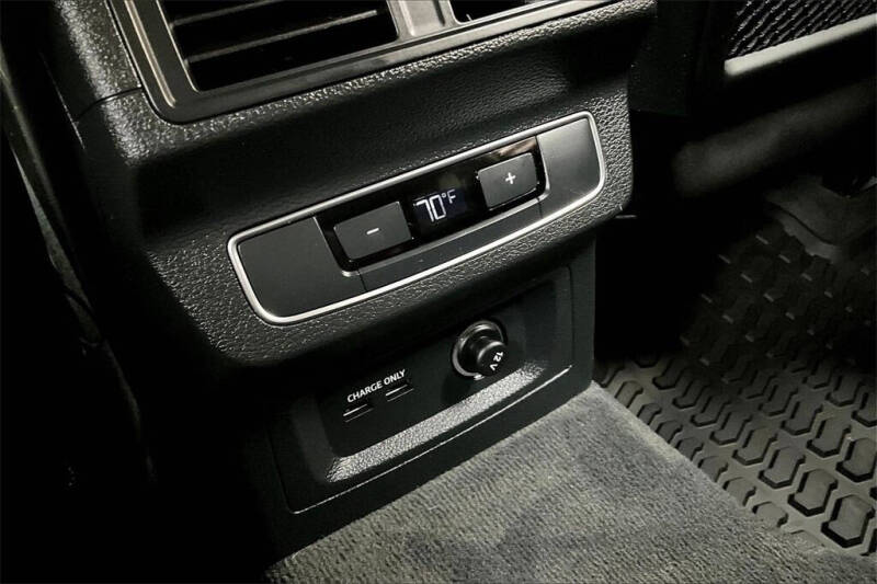 2023 Audi Q5 quattro S line Premium 45 TFSI