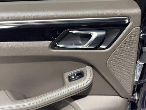 2018 Porsche Macan S