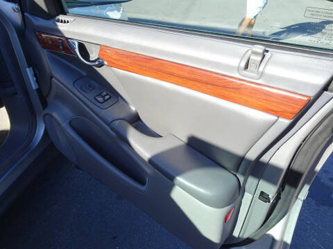 2005 Cadillac DeVille