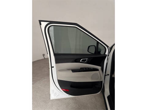 2022 Kia Carnival EX