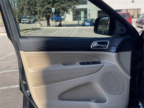 2022 Jeep Grand Cherokee WK Laredo E