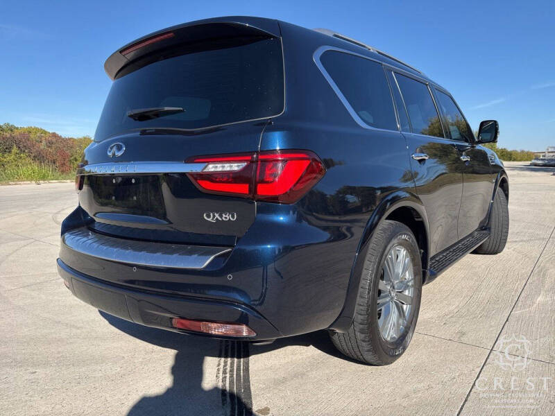 2022 Infiniti QX80 Luxe