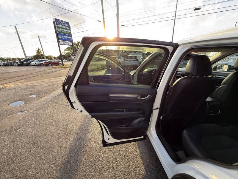 2017 Mazda CX-5 Touring