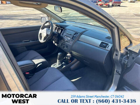 2009 Nissan Versa 1.8 S