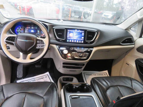 2018 Chrysler Pacifica Hybrid Limited