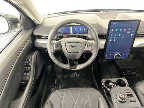 2022 Ford Mustang Mach-E California Route 1