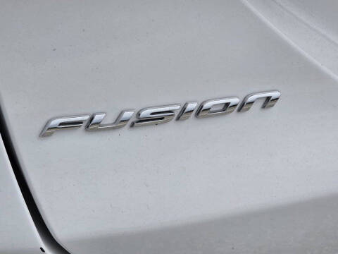 2018 Ford Fusion Hybrid SE