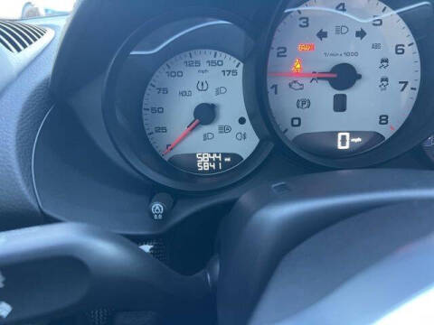 2024 Porsche 718 Cayman Style Edition