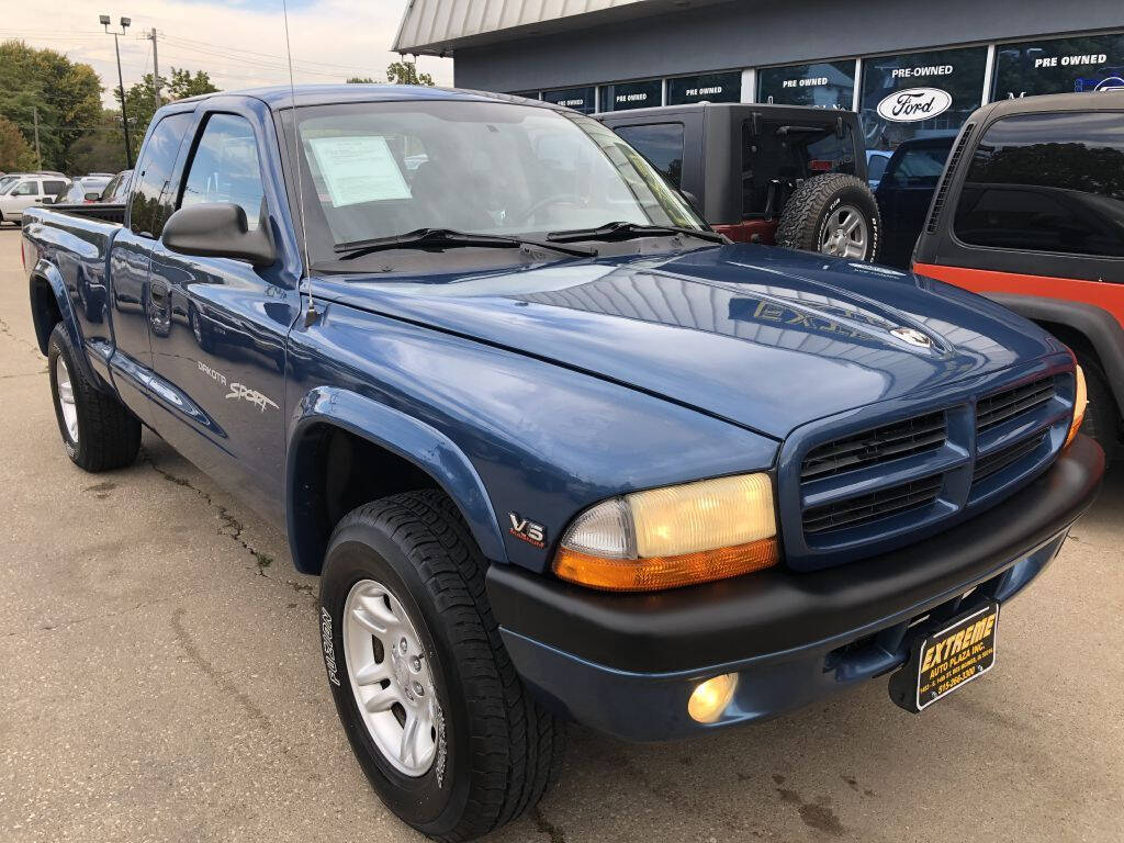 2002 Dodge Dakota for sale at Extreme Auto Plaza in Des Moines, IA