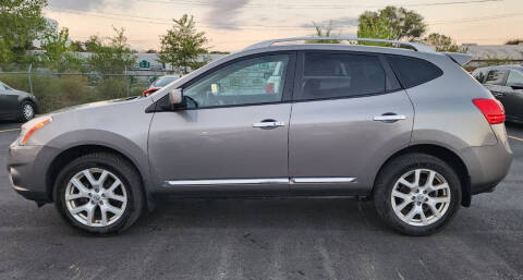 2013 Nissan Rogue SV w/SL Package