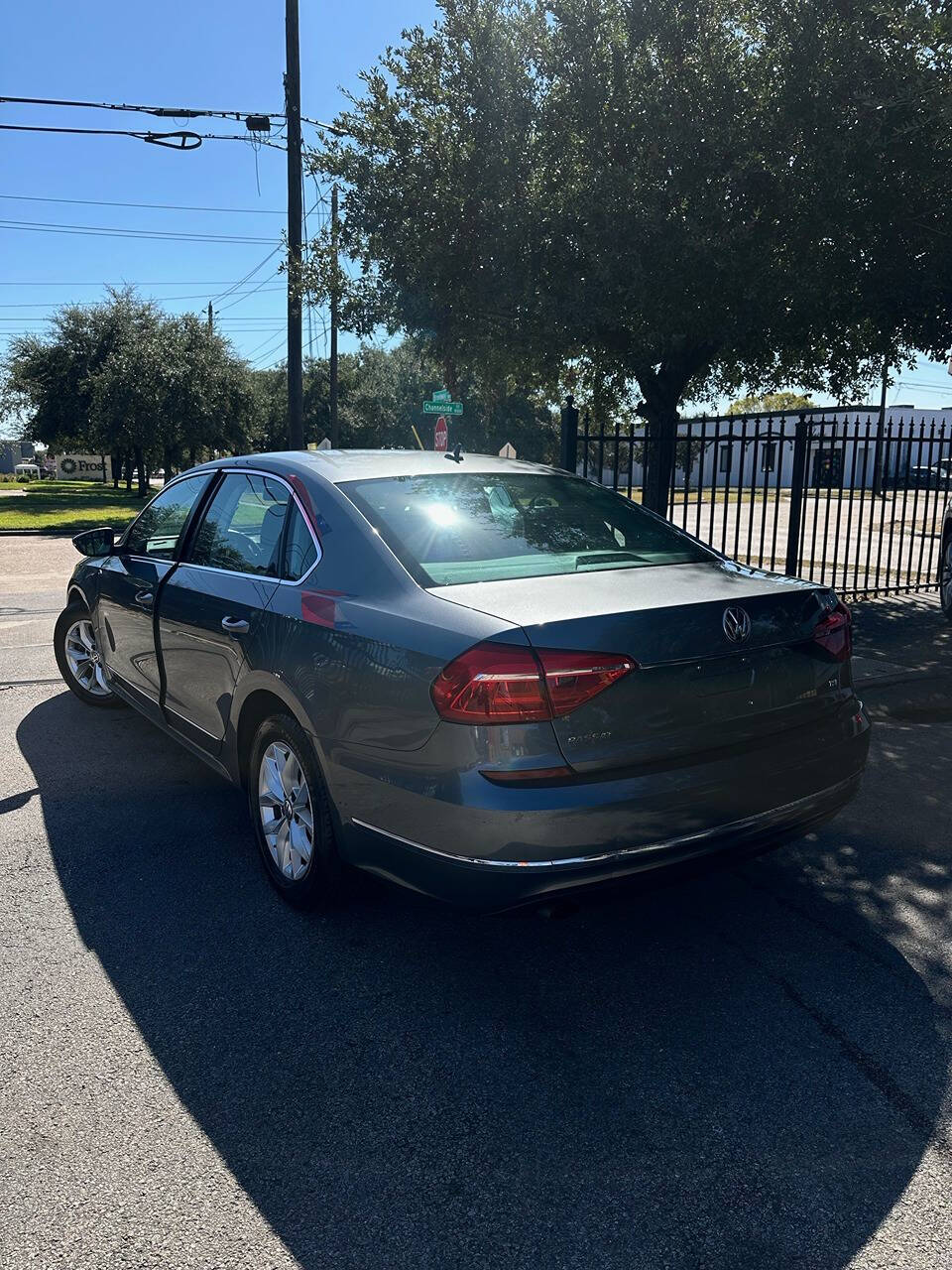 2016 Volkswagen Passat for sale at ANJ AUTO SALES in Houston, TX