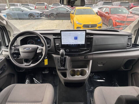2023 Ford Transit 350 XLT