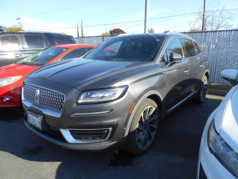 2020 Lincoln Nautilus Reserve