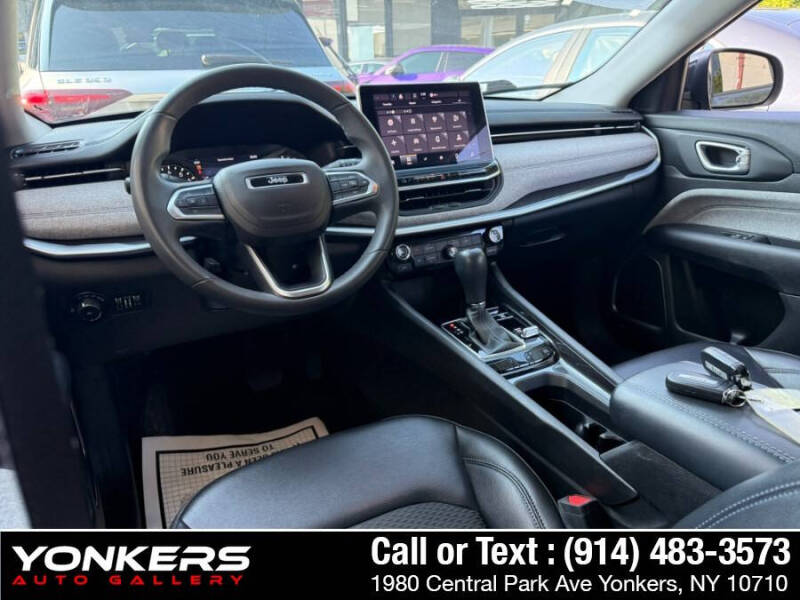 2022 Jeep Compass Altitude