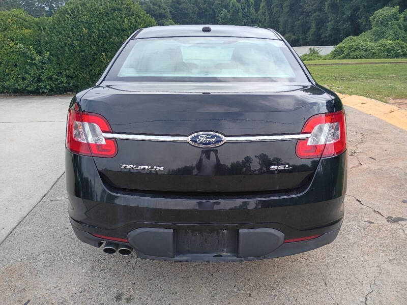 2012 Ford Taurus SEL