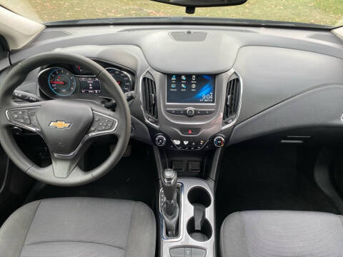 2018 Chevrolet Cruze LT Auto