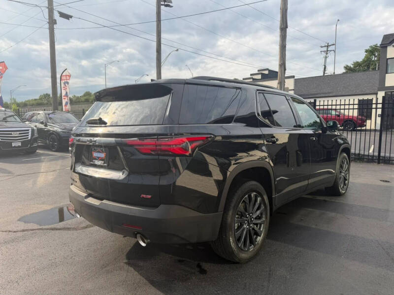 2023 Chevrolet Traverse RS