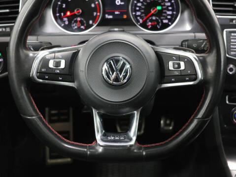 2017 Volkswagen Golf GTI SE