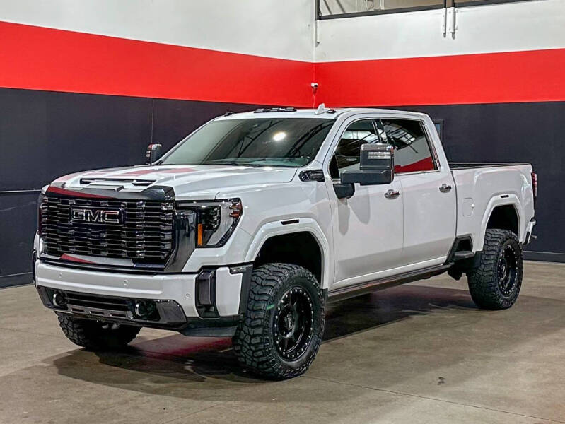 2024 GMC Sierra 2500HD Denali Ultimate's photo