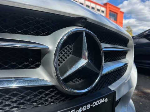 2016 Mercedes-Benz C-Class