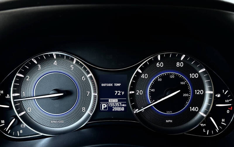 2016 Infiniti QX80