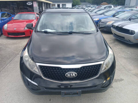 2014 Kia Sportage for sale at Auto Space LLC in Norfolk VA