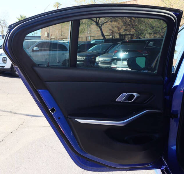 2021 BMW 3 Series 330i