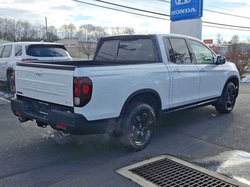 2026 Honda Ridgeline Black Edition