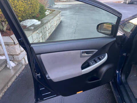 2012 Toyota Prius Two