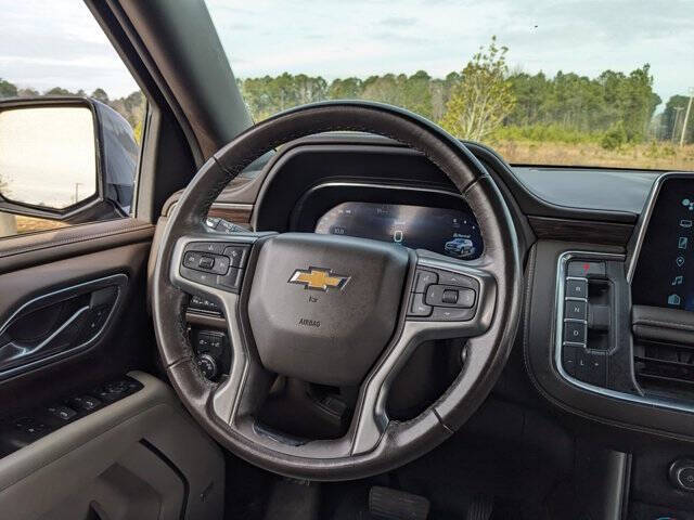 2022 Chevrolet Suburban LT