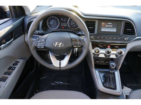 2019 Hyundai Elantra