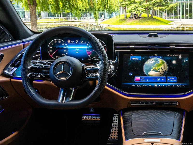2025 Mercedes-Benz E-Class E 450 4MATIC