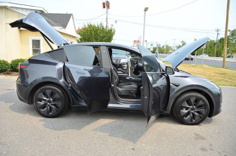 2025 Tesla Model Y Long Range