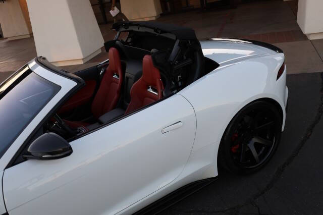 2018 Jaguar F-TYPE 340HP