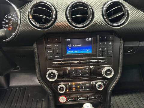 2015 Ford Mustang V6