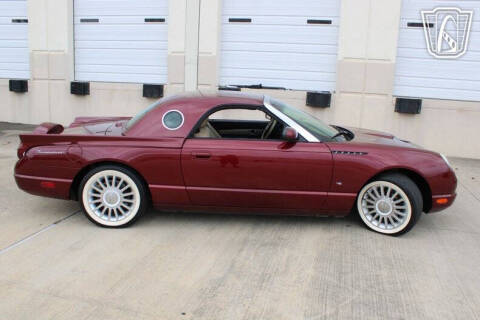 2004 Ford Thunderbird Deluxe
