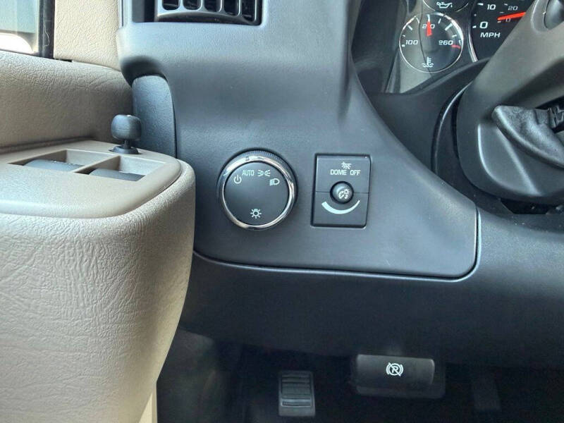 2026 Chevrolet Express 2500