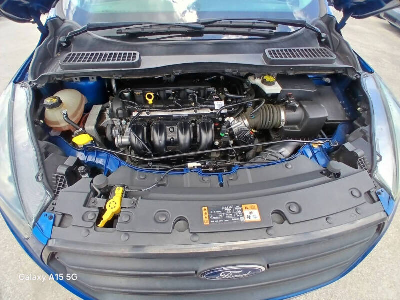 2019 Ford Escape S