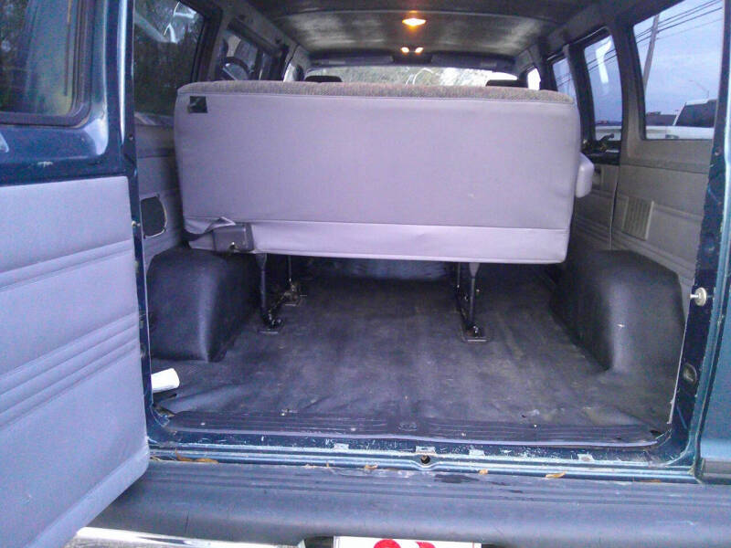 2000 Dodge Ram Van 1500