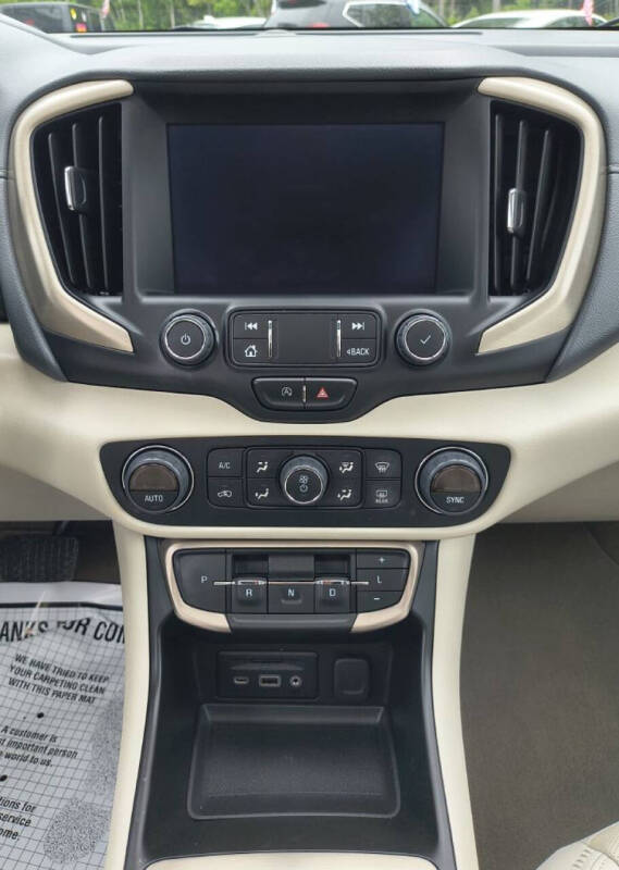 2022 GMC Terrain Denali