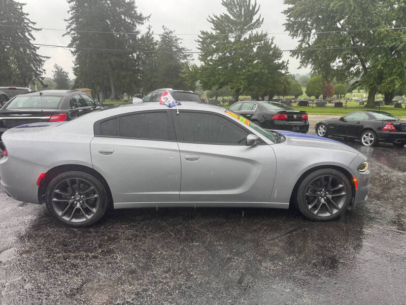 2016 Dodge Charger SXT