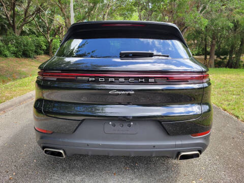 2024 Porsche Cayenne