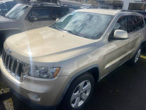 2011 Jeep Grand Cherokee for sale at WEST COAST CAR SALES in Salem OR